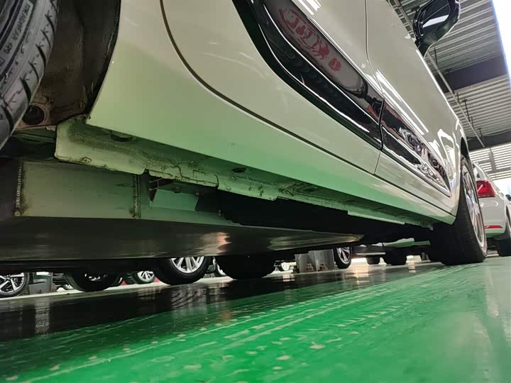 Фото 21 - Dongfeng Nammi 01