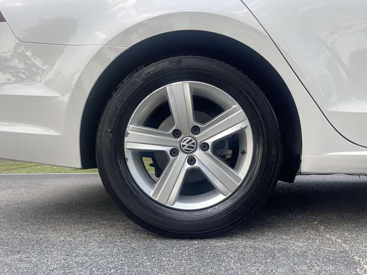 Фото 22 - Volkswagen Lamando L