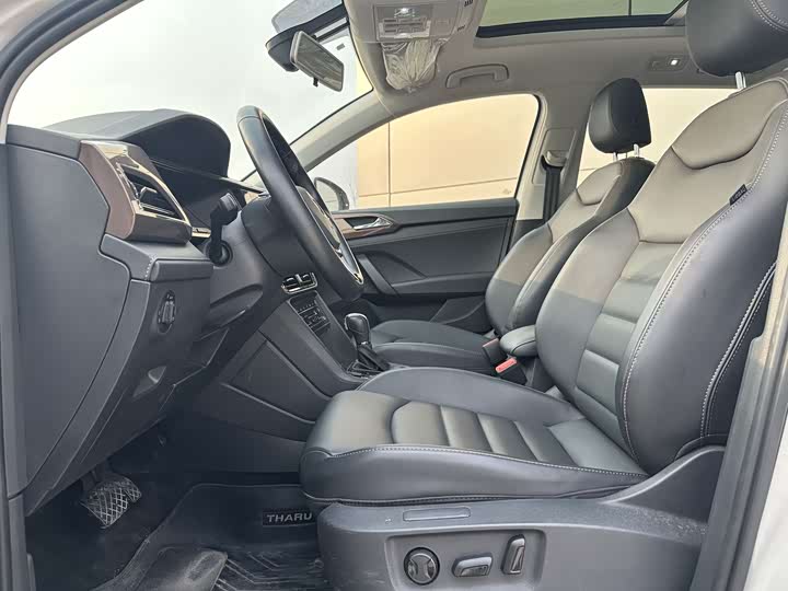 Фото 10 - Volkswagen Tharu