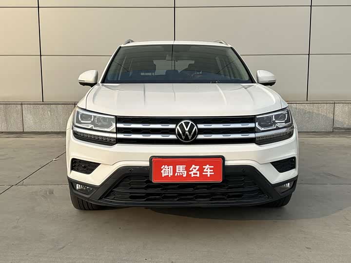 Фото 2 - Volkswagen Tharu