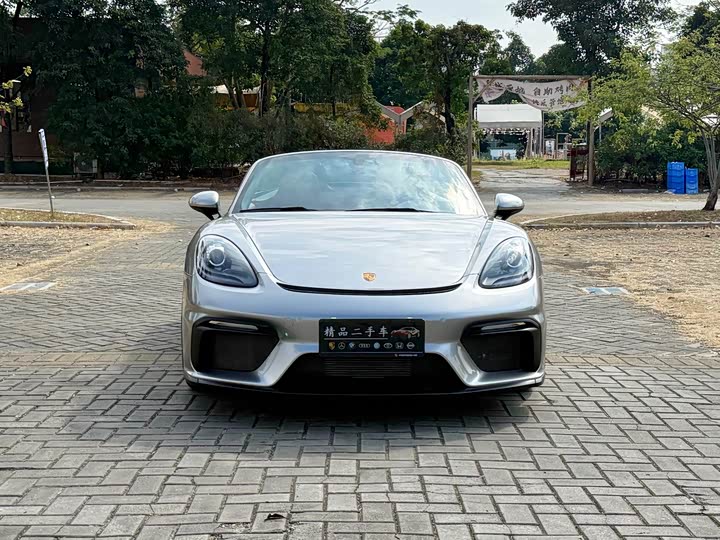 Фото 2 - Porsche 718