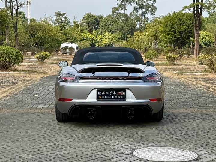 Фото 23 - Porsche 718