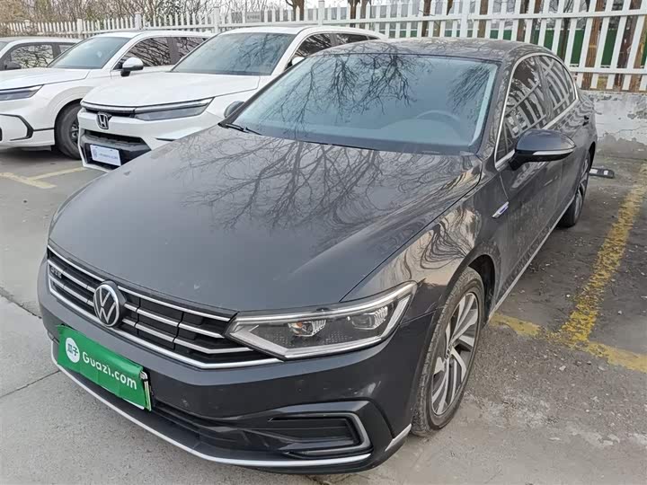 Фото 1 - Volkswagen Magotan GTE Hybrid