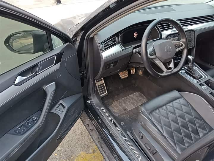 Фото 16 - Volkswagen Magotan GTE Hybrid