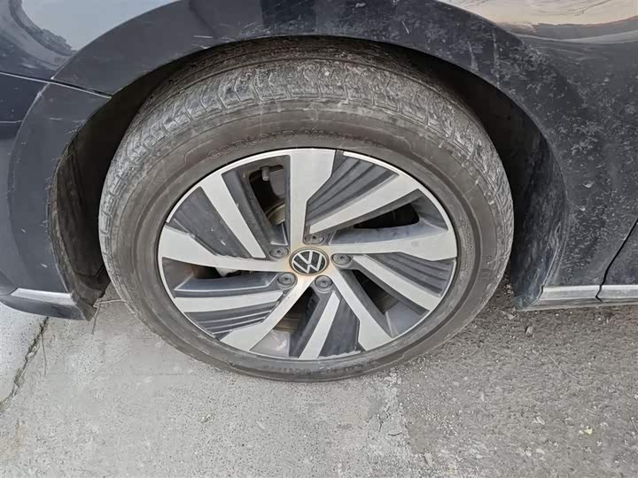 Фото 23 - Volkswagen Magotan GTE Hybrid