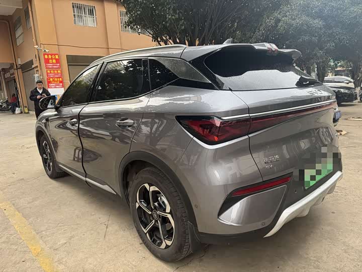 Фото 4 - BYD Yuan Plus