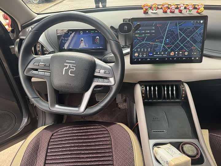 Фото 8 - BYD Yuan Plus