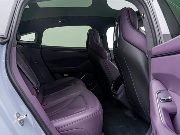 Фото 16 - XPeng P7