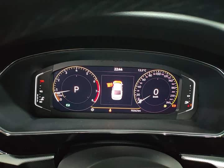 Фото 12 - Volkswagen Passat