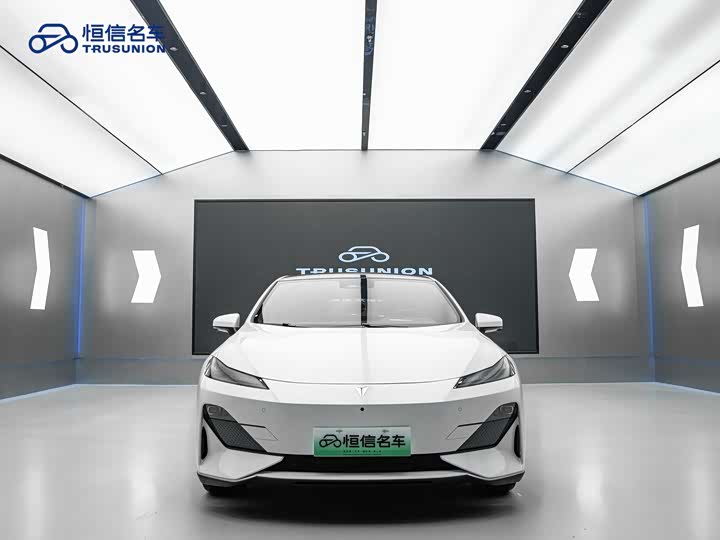 Фото 2 - Changan Deepal SL03