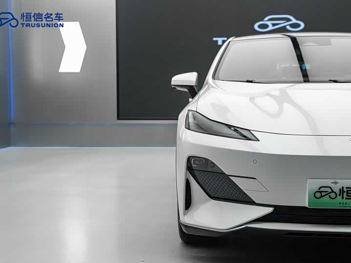 Фото 7 - Changan Deepal SL03