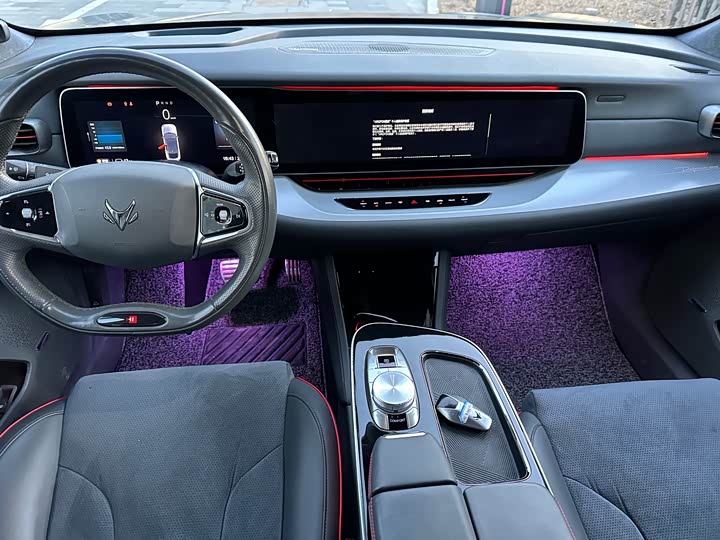 Фото 10 - BAIC Arcfox Alpha S