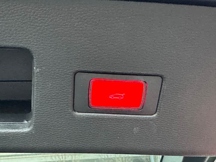 Фото 18 - BAIC Arcfox Alpha S