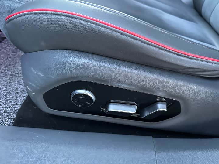 Фото 5 - BAIC Arcfox Alpha S