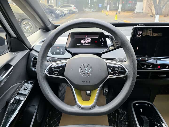 Фото 24 - Volkswagen ID.3