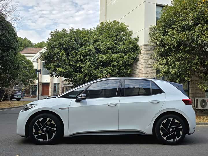 Фото 8 - Volkswagen ID.3