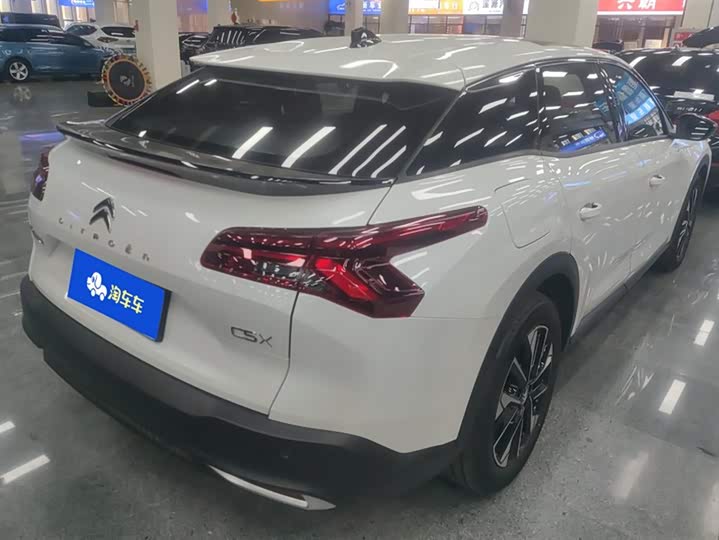 Фото 3 - Citroen C5 X