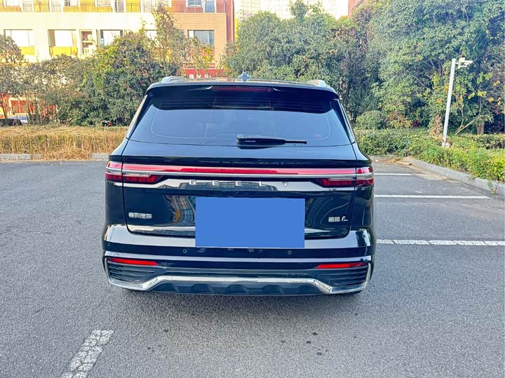 Фото 5 - Geely Monjaro