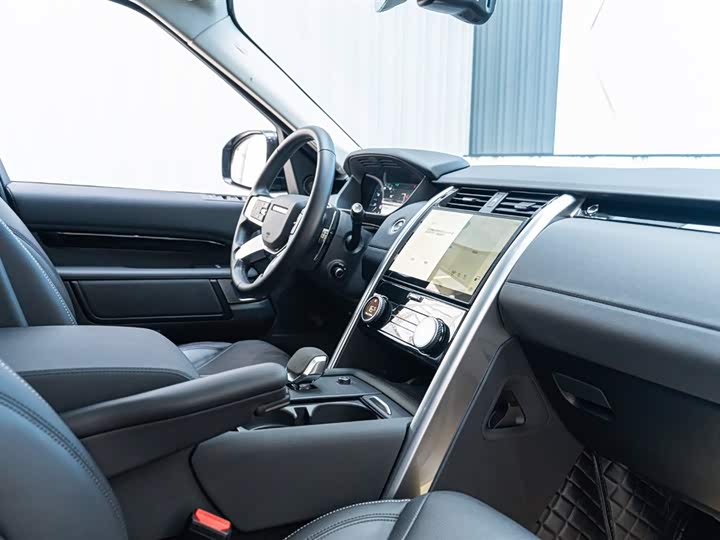 Фото 22 - Land Rover Discovery