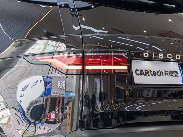 Фото 7 - Land Rover Discovery