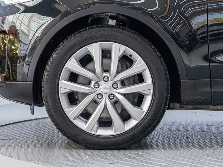 Фото 8 - Land Rover Discovery