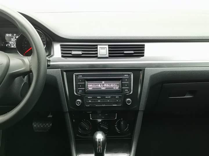 Фото 12 - Volkswagen Bora