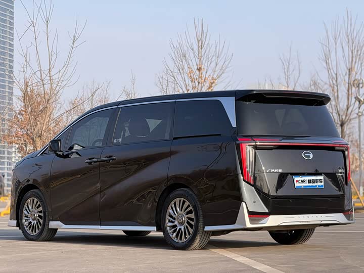 Фото 10 - GAC Trumpchi M8