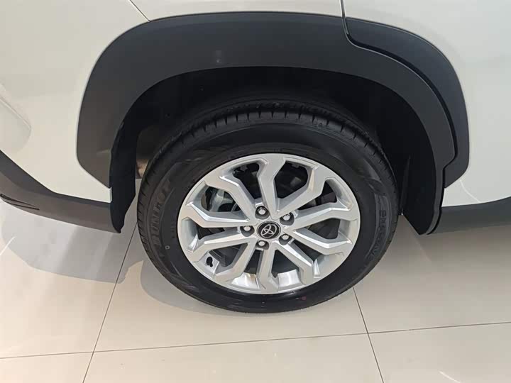 Фото 26 - Toyota Frontlander