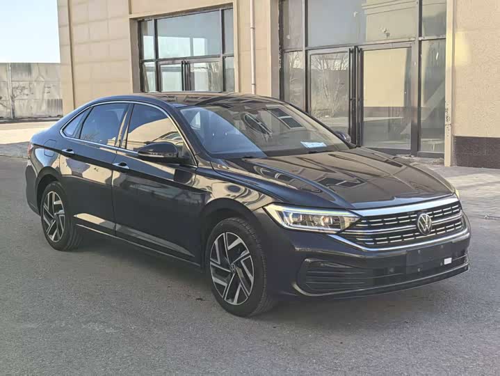 Фото 3 - Volkswagen Sagitar L