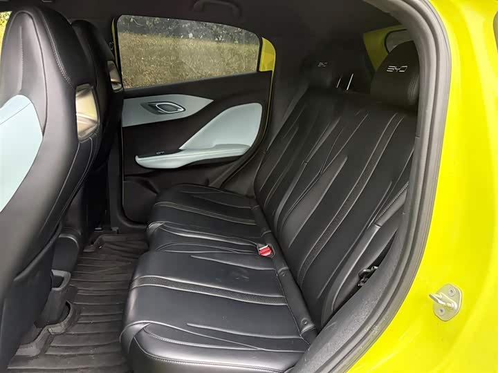 Фото 10 - BYD Seagull