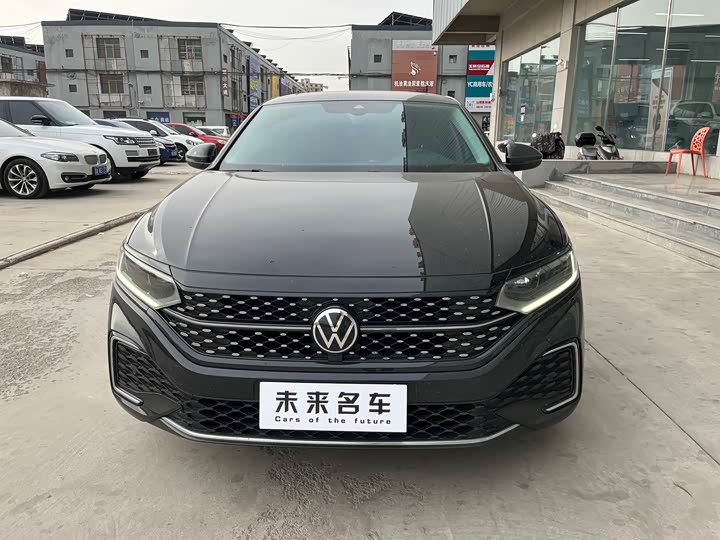 Фото 2 - Volkswagen Passat