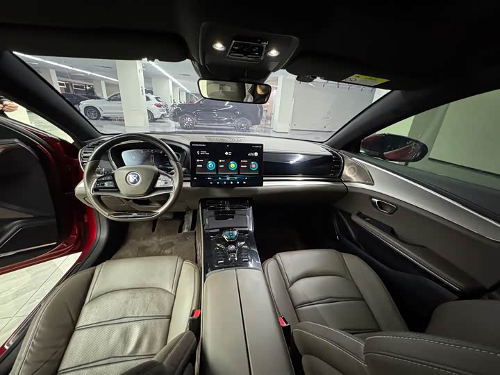 Фото 14 - BYD Han