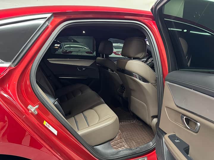 Фото 7 - BYD Han