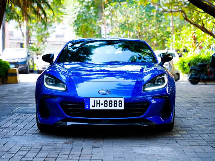 Фото 2 - Subaru BRZ