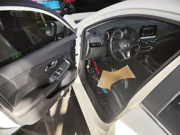 Фото 16 - Nissan Sylphy