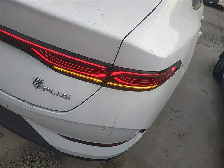 Фото 8 - BYD Qin Plus