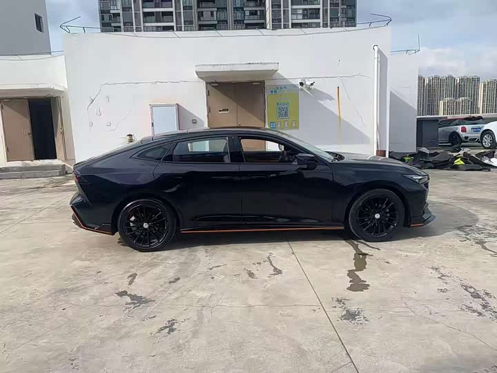 Фото 19 - Changan UNI-V