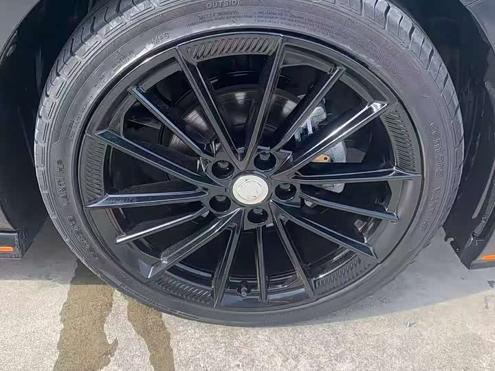 Фото 20 - Changan UNI-V