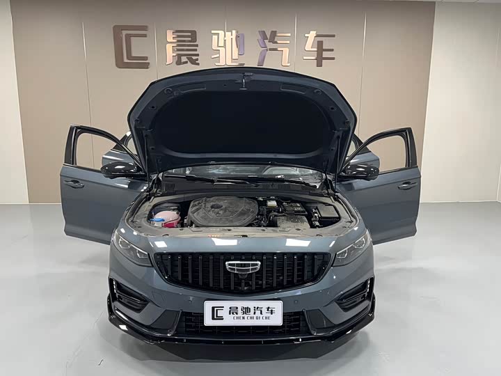 Фото 16 - Geely Preface