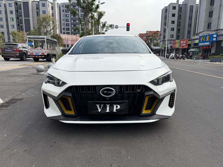 Фото 2 - GAC Trumpchi Empow R