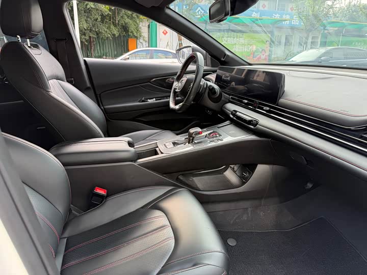 Фото 7 - GAC Trumpchi Empow R