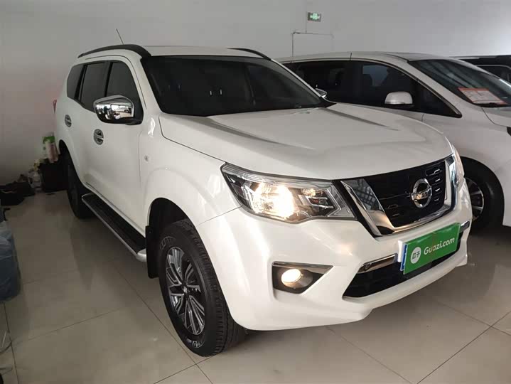 Фото 4 - Nissan Terra