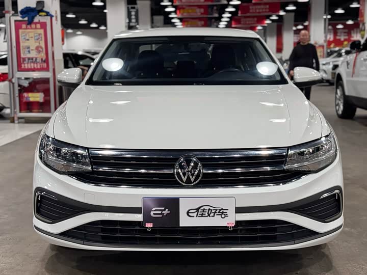 Фото 2 - Volkswagen Bora