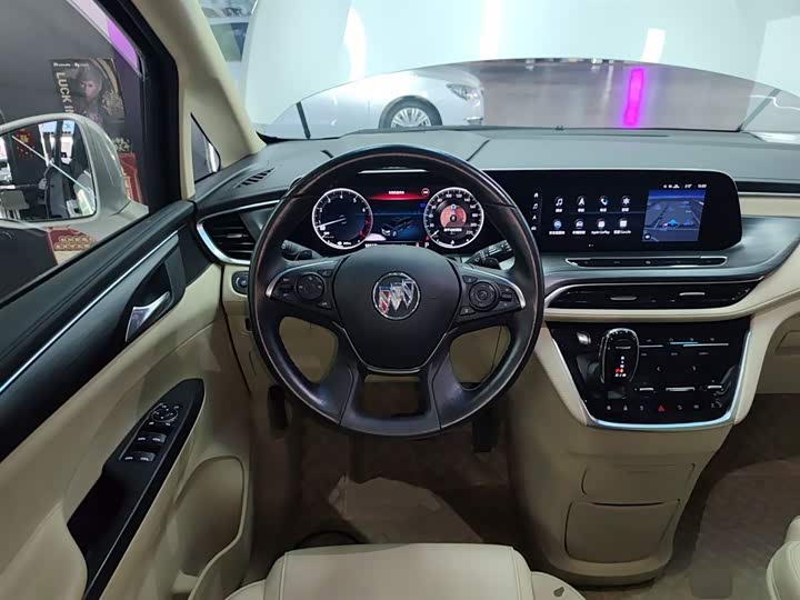 Фото 11 - Buick GL8 ES