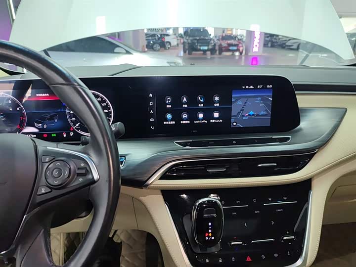 Фото 13 - Buick GL8 ES