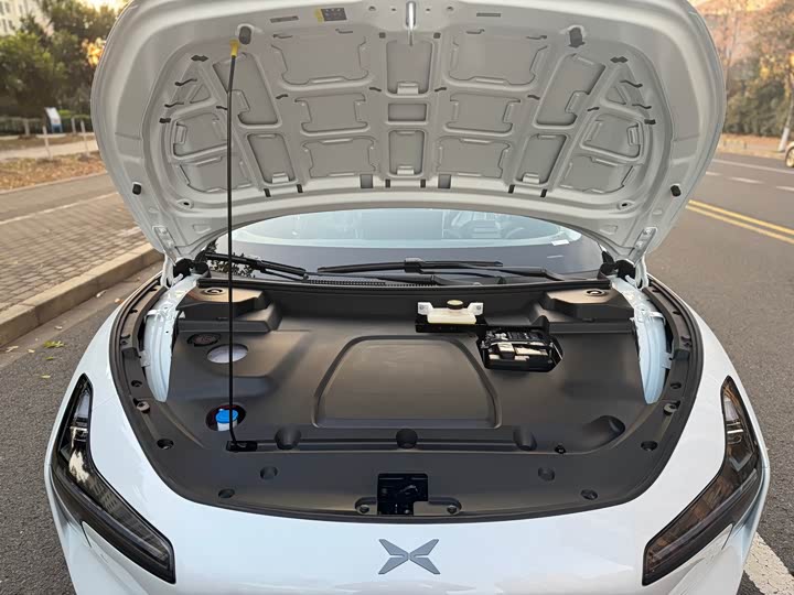 Фото 19 - XPeng Mona M03