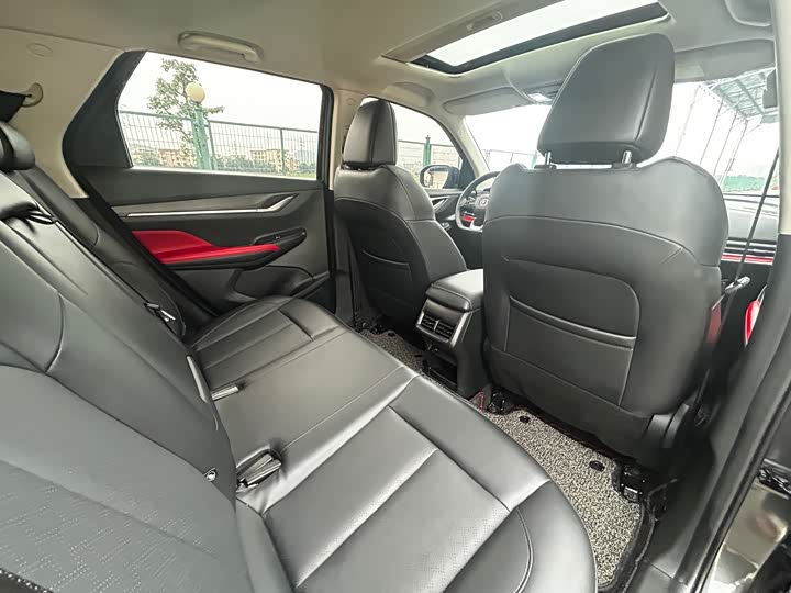 Фото 12 - Changan CS55 Plus