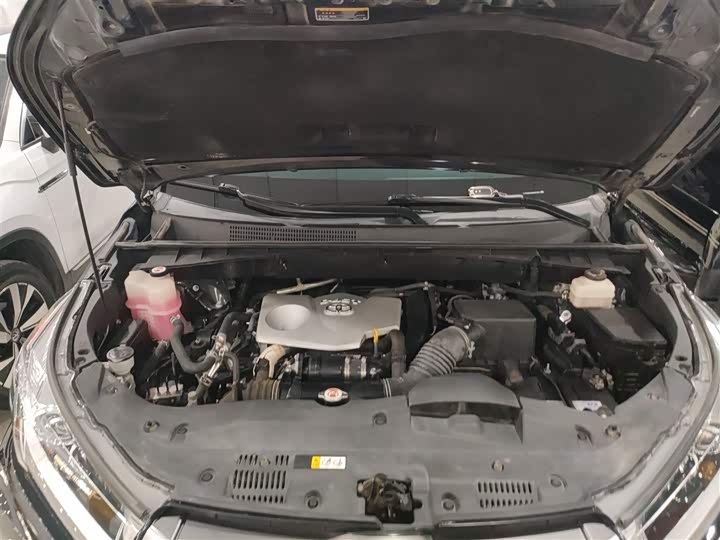 Фото 20 - Toyota Highlander