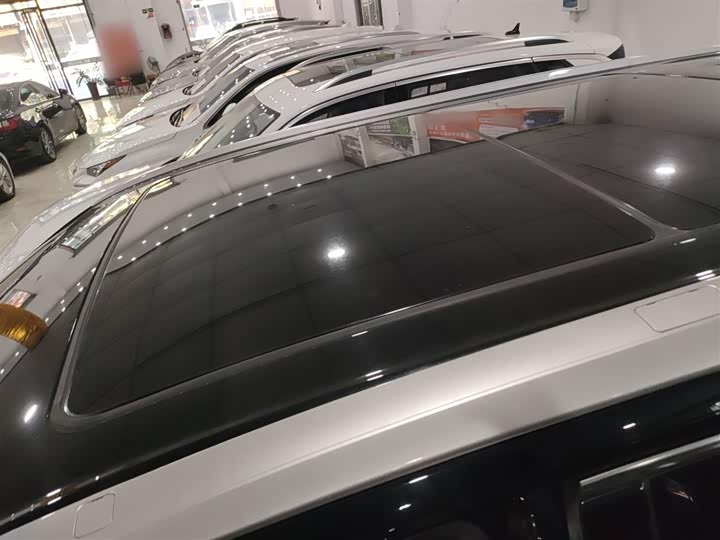 Фото 27 - Toyota Highlander