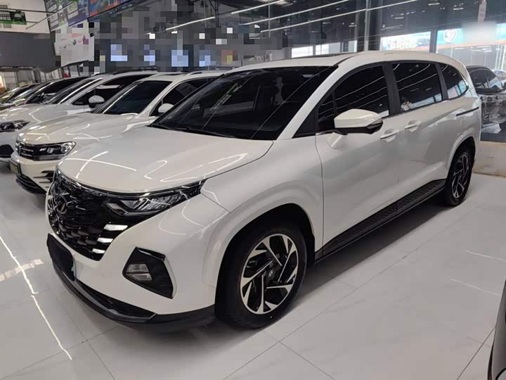 Фото 1 - Hyundai Custo